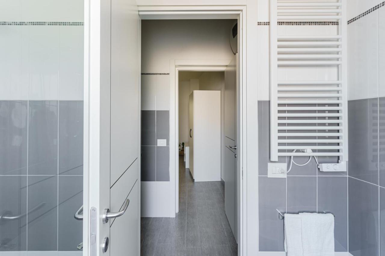 Aparthotel Le Marine Bisceglie Exterior photo