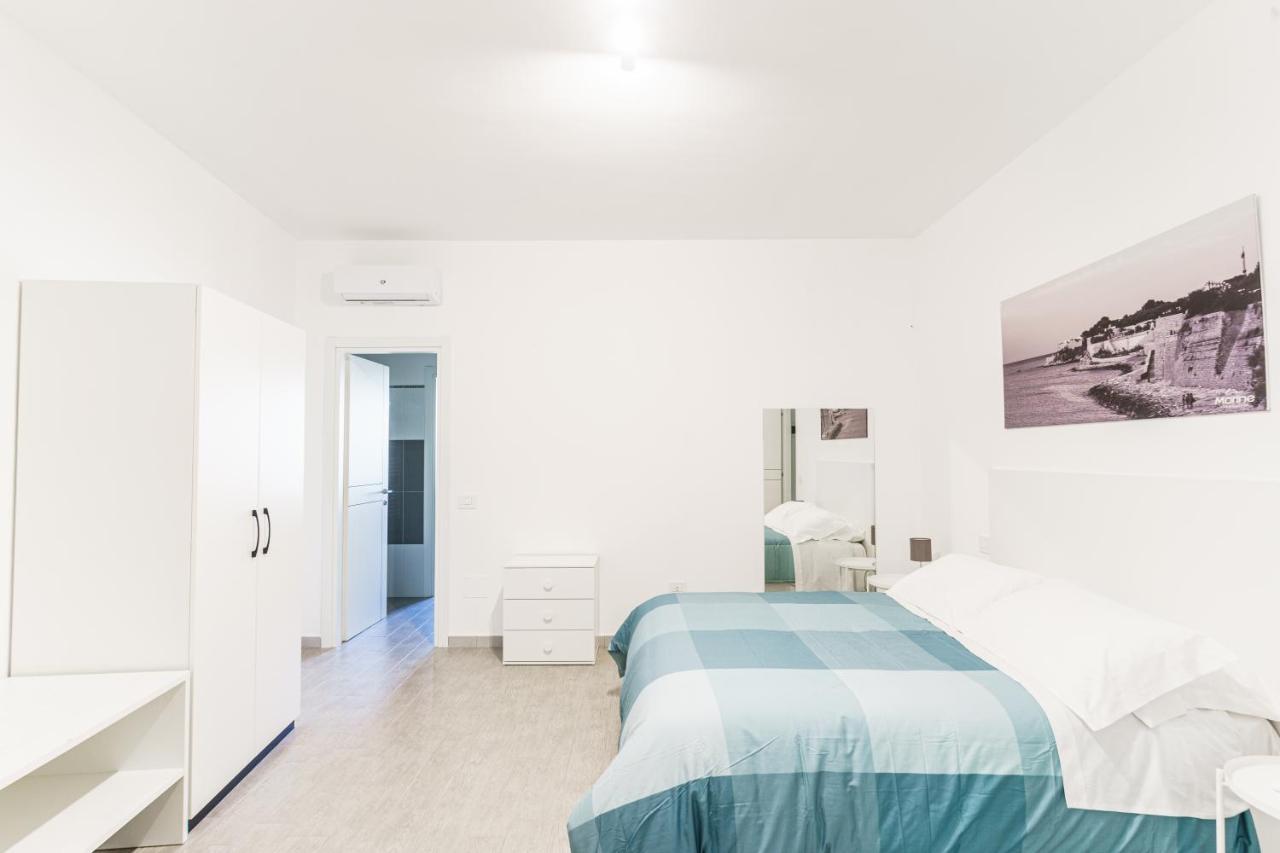 Aparthotel Le Marine Bisceglie Exterior photo